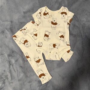 Adorable multiple Baby Outfits. Winnie the Pooh design
